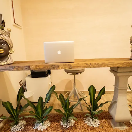 Sensoria Naxos Konukevi